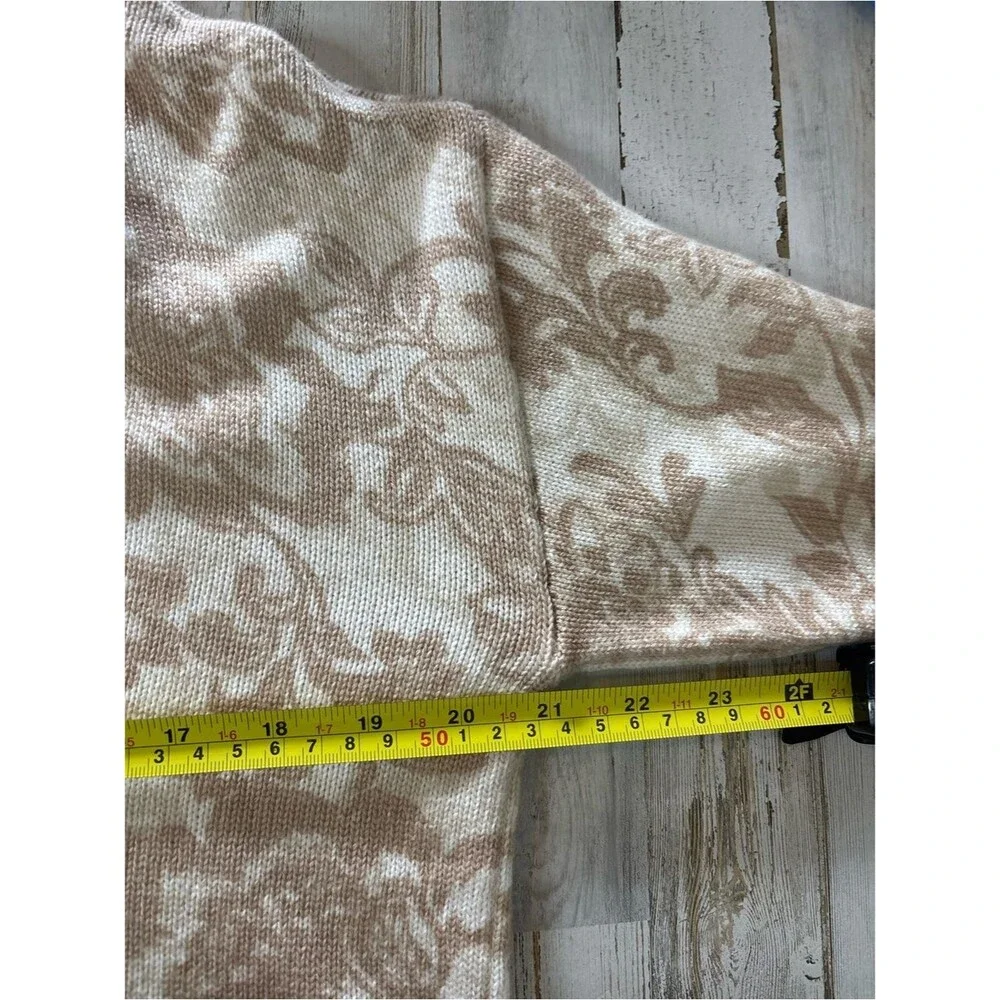 NWT Loft Floral V-Neck Cotton Sweater Beige Boho Earthy Neutral Women’s Small